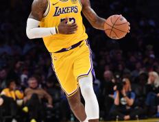 震撼！詹姆斯在网球赛场挺进决赛！