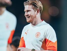 德布劳内连续七场比赛得分超过精彩发挥，MAD挑战极限！